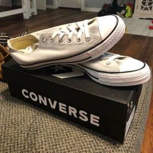 New in Box Converse Mouse Color (Gray)
